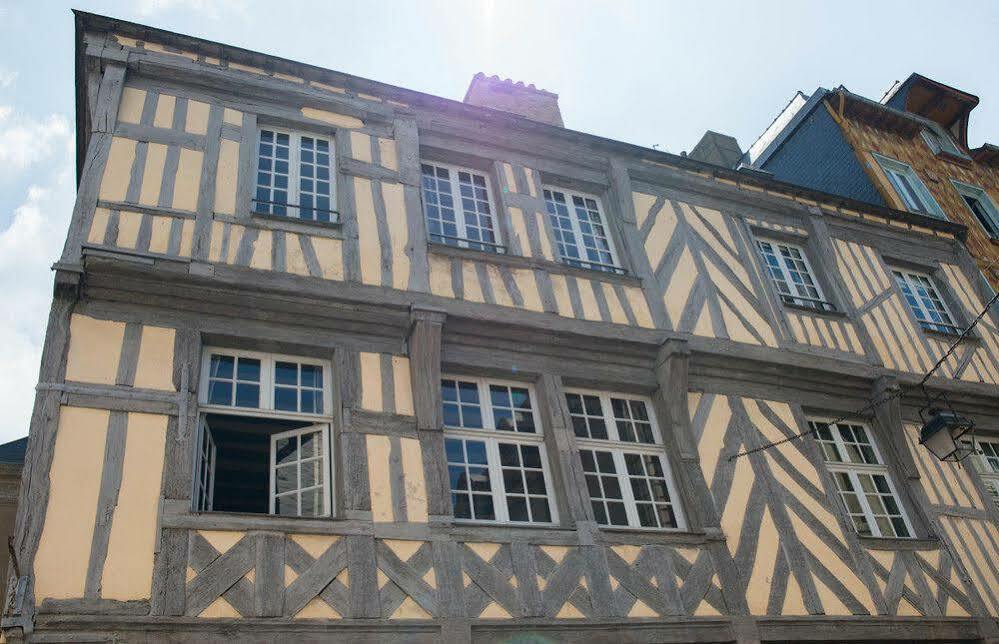 Marnie Et Mister H Bed and Breakfast Rennes Exteriör bild